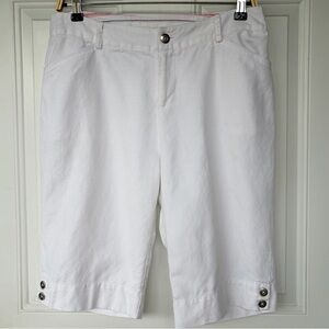 •Nomadic Traders• White Linen Blend Bermuda Shorts - Size 8
